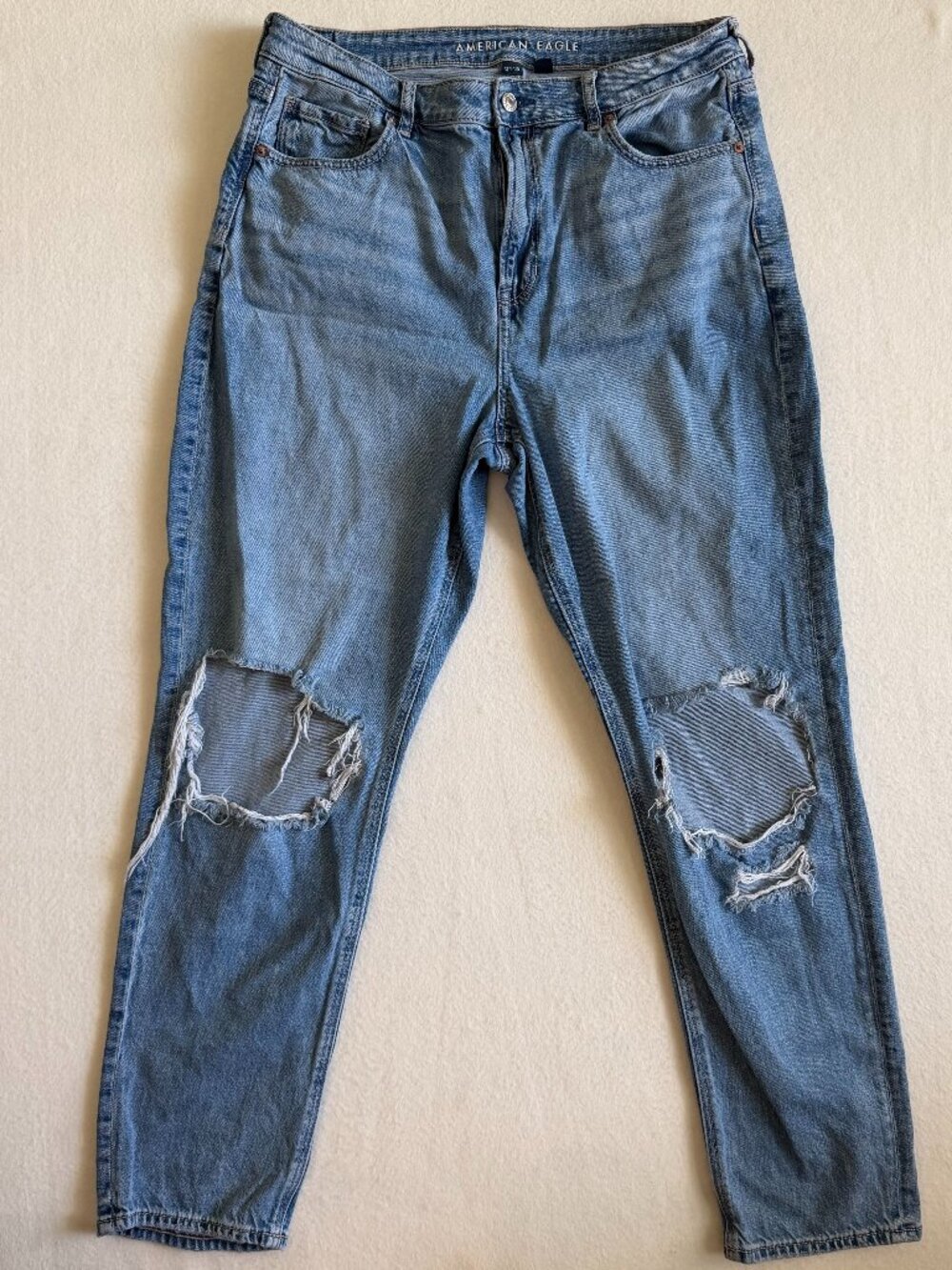 American Eagle Jeans Women's Size 14 Long Strigid Straight Ripped High Waist AE